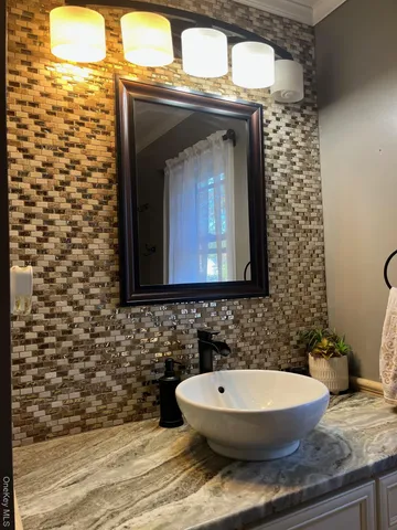 $468,000 | 70 Stahlman Place, Kingston, NY 12401