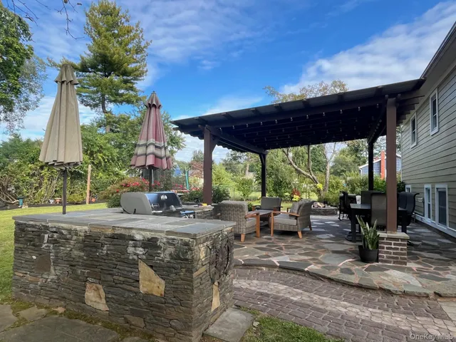 $468,000 | 70 Stahlman Place, Kingston, NY 12401