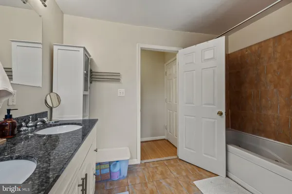 $2,475 | 1807 East Lombard Street, Baltimore, MD 21231