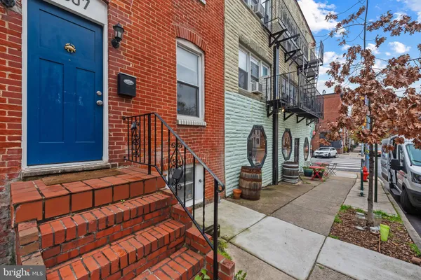 $2,475 | 1807 East Lombard Street, Baltimore, MD 21231