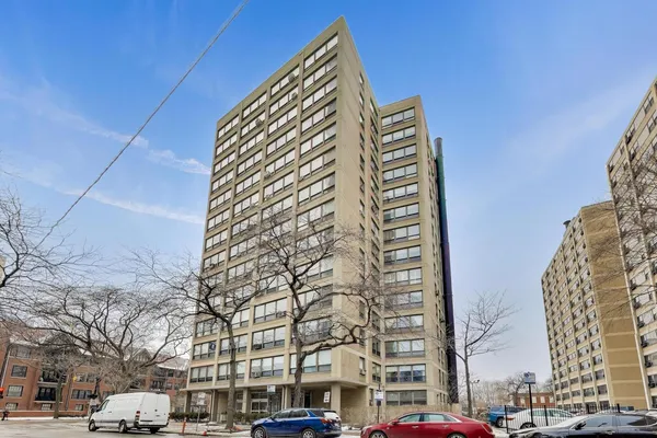 $115,000 | 5050 South East End Avenue, Unit 3B, Chicago, IL 60615