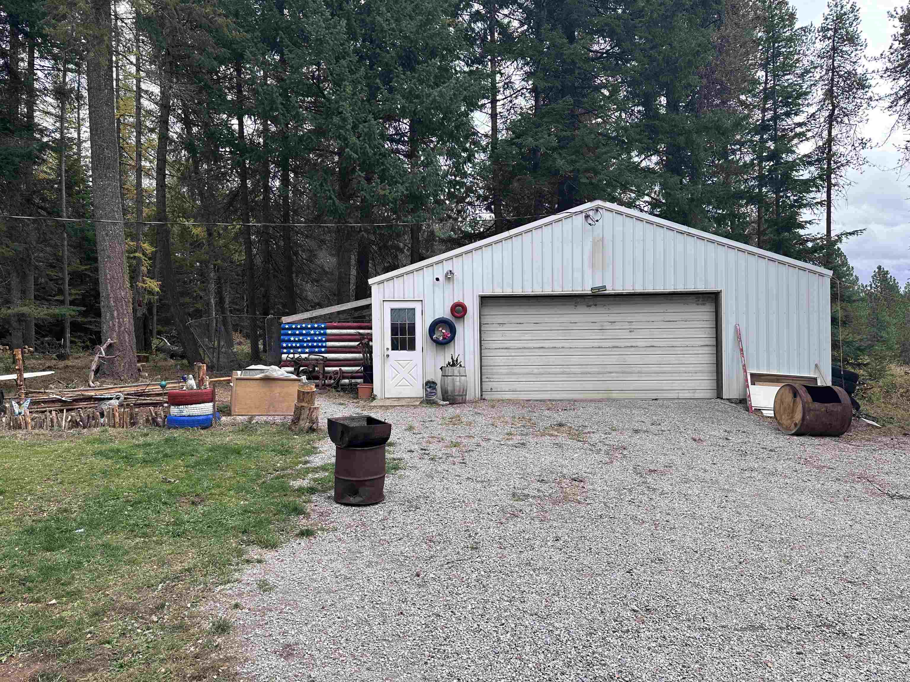 4360 Gardenspot Road Clayton, WA 99110 - Photo 3 of 35
