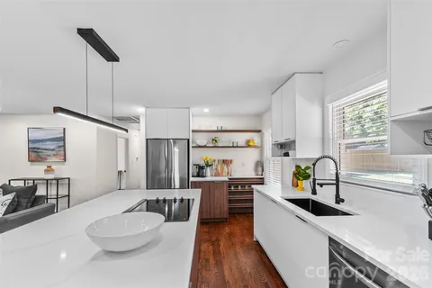 $500,000 | 2014 Sandhurst Drive, Charlotte, NC 28205