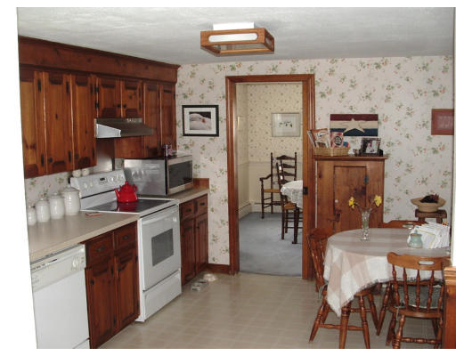 4 Brookside Road Mansfield, MA 02048 - Photo 6 of 8 Gallery Image 6