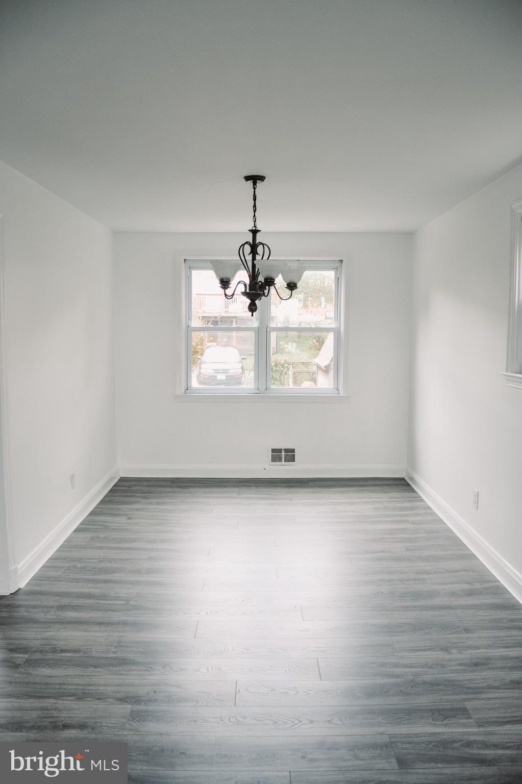 1210 Halstead Road Parkville, MD 21234 - Photo 5 of 20