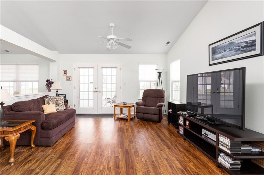 6210 Riva Ridge Drive Indianapolis, IN 46237 - Photo 3 of 17 Gallery Image 3