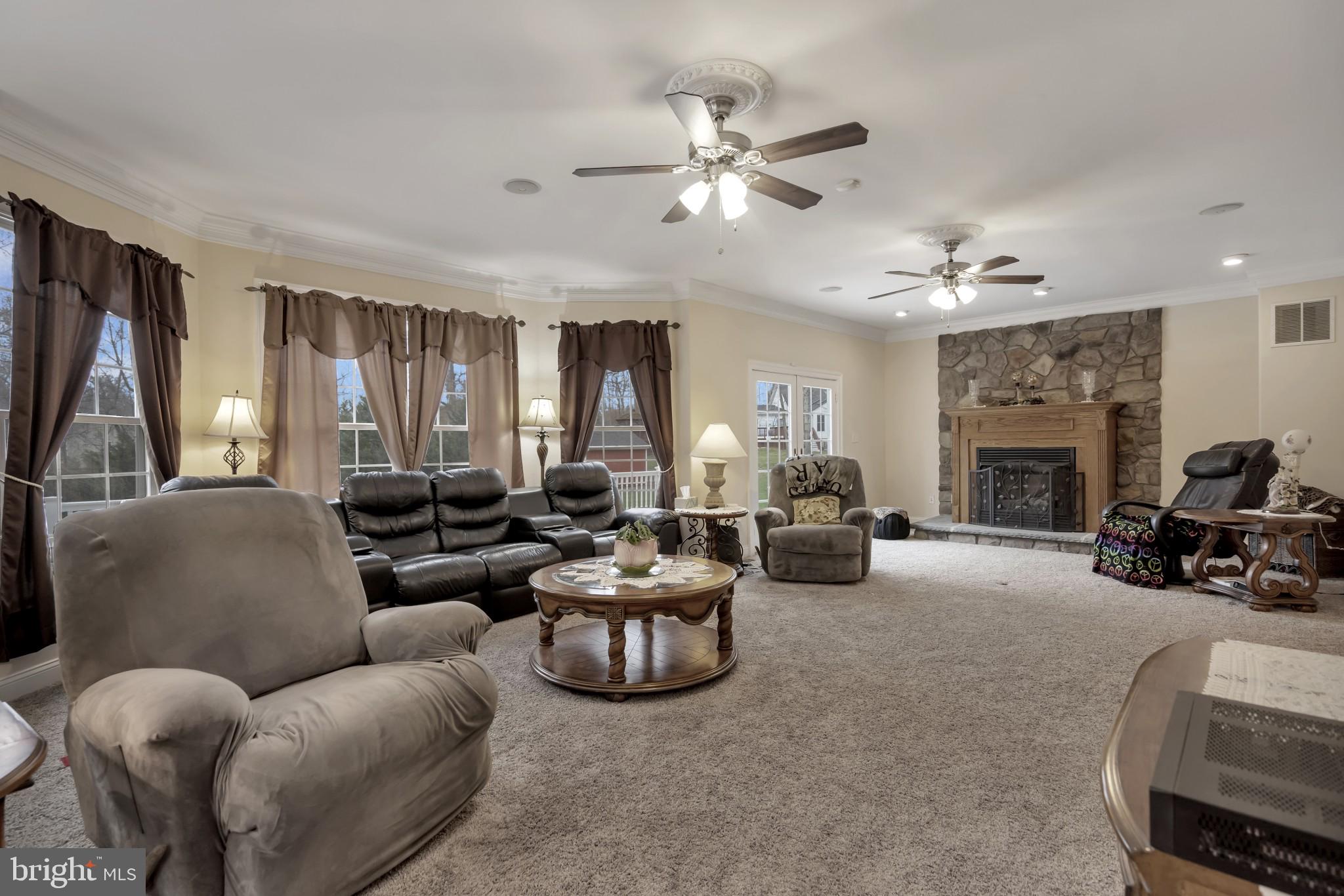12612 Kahns Road Manassas, VA 20112 - Photo 12 of 40 Gallery Image 12