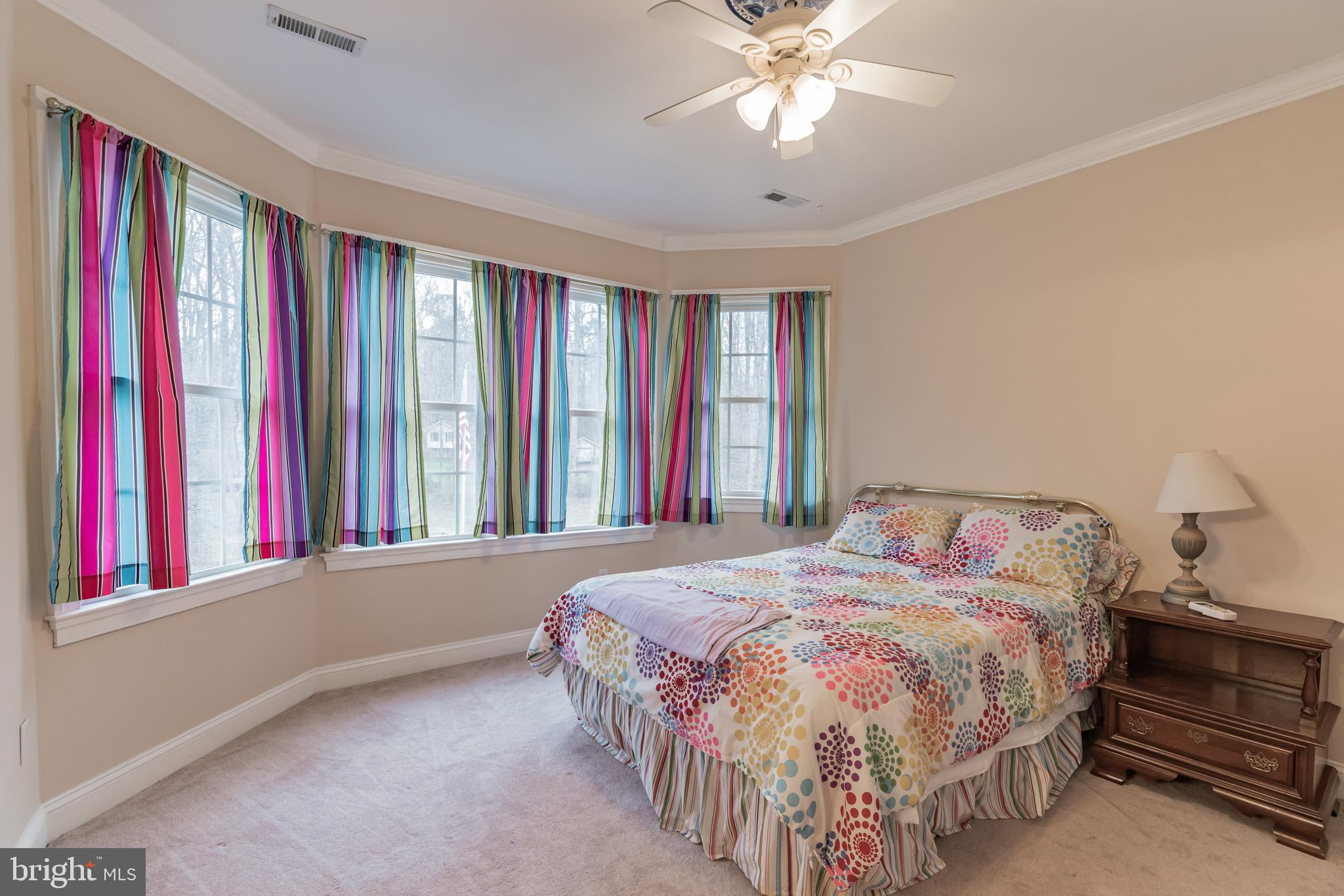 12612 Kahns Road Manassas, VA 20112 - Photo 17 of 40 Gallery Image 17