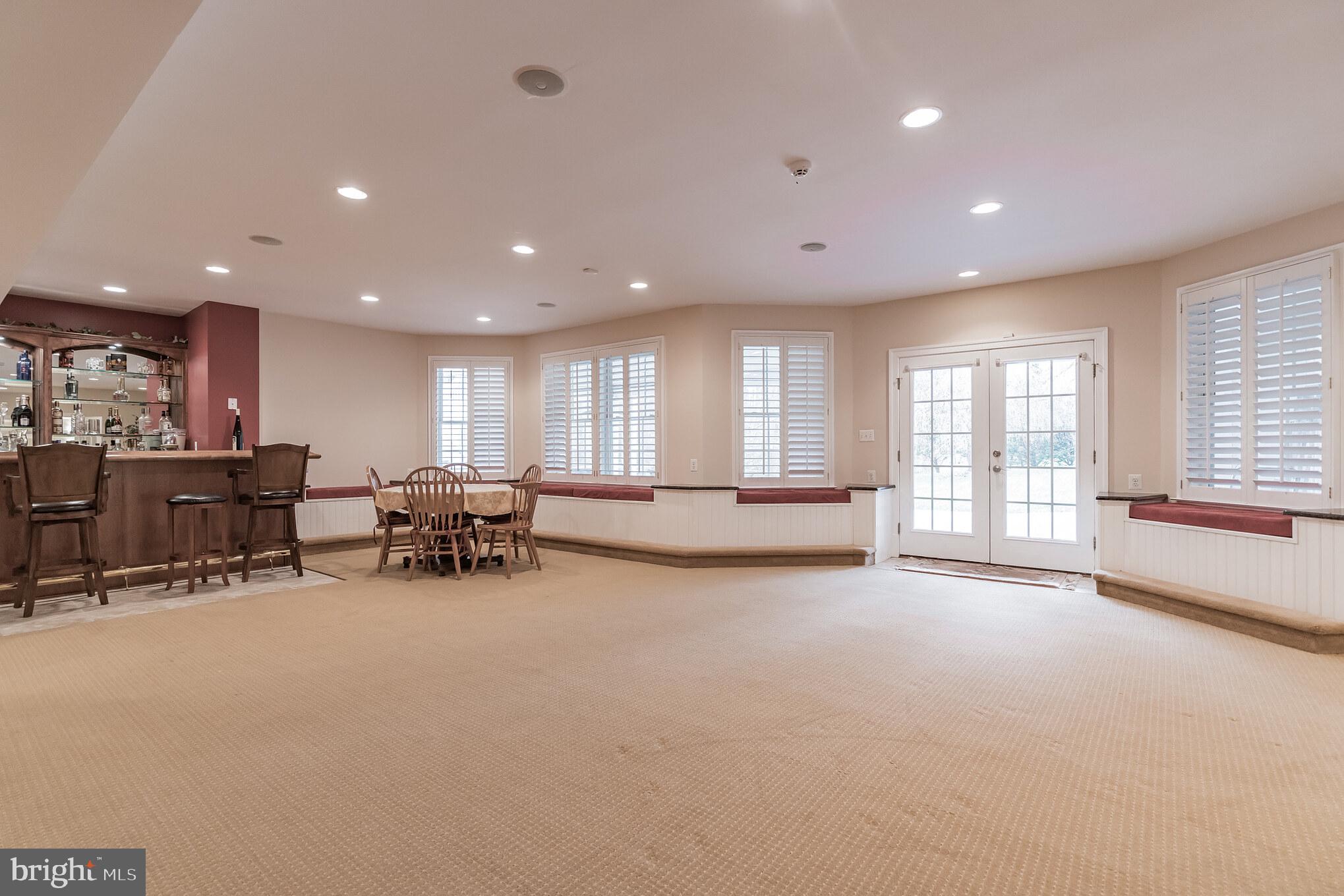12612 Kahns Road Manassas, VA 20112 - Photo 25 of 40 Gallery Image 25