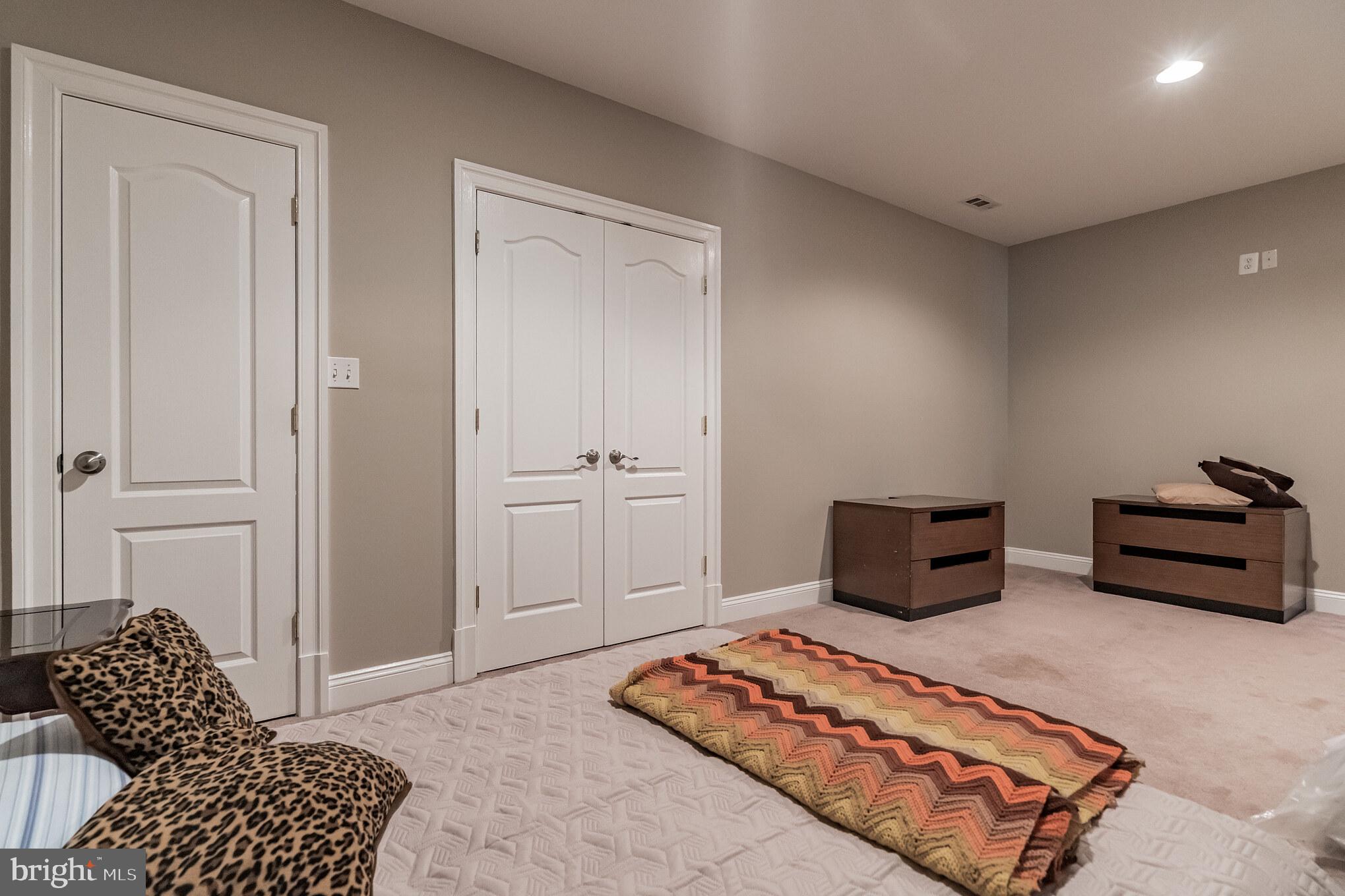 12612 Kahns Road Manassas, VA 20112 - Photo 29 of 40 Gallery Image 29