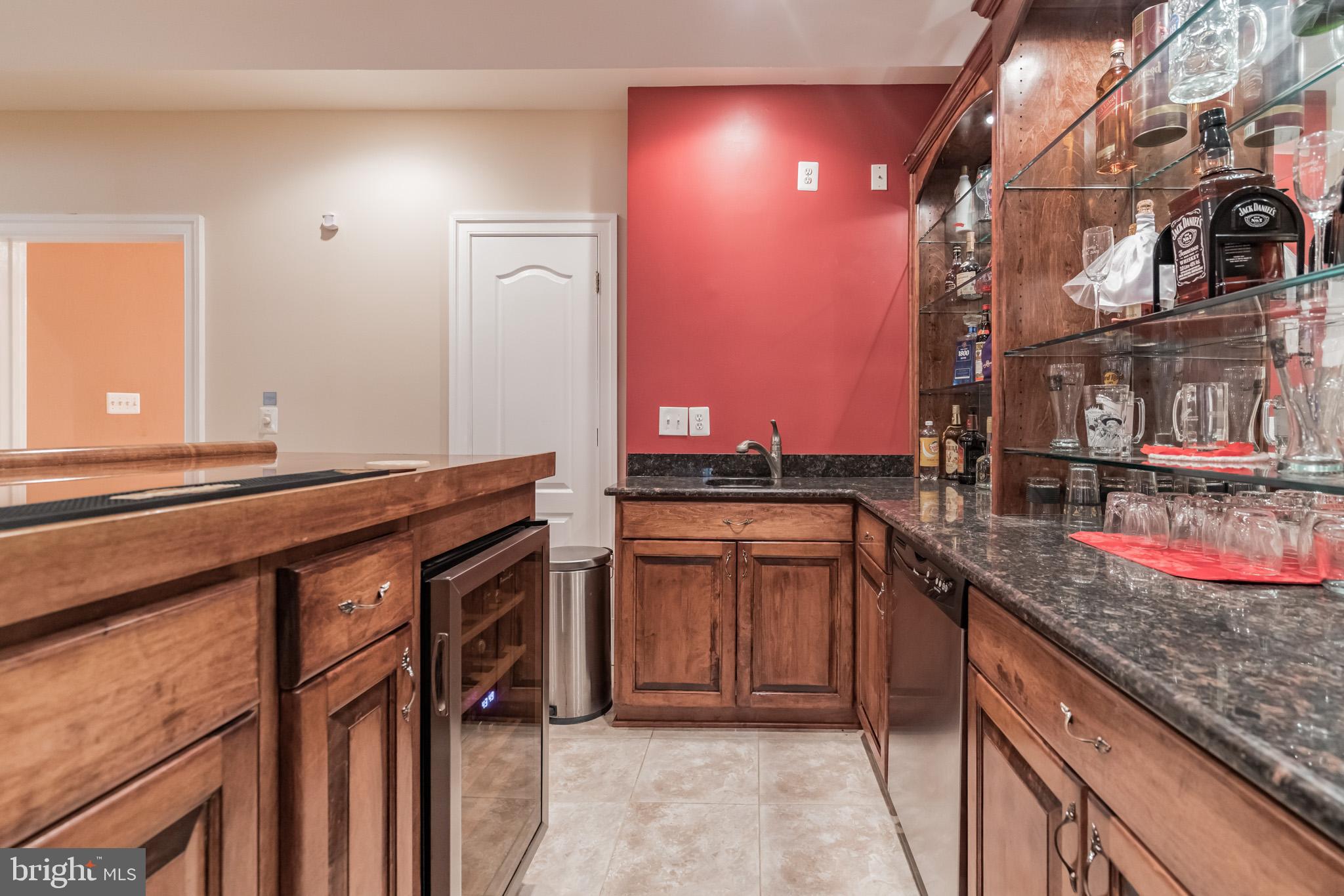 12612 Kahns Road Manassas, VA 20112 - Photo 7 of 40 Gallery Image 7