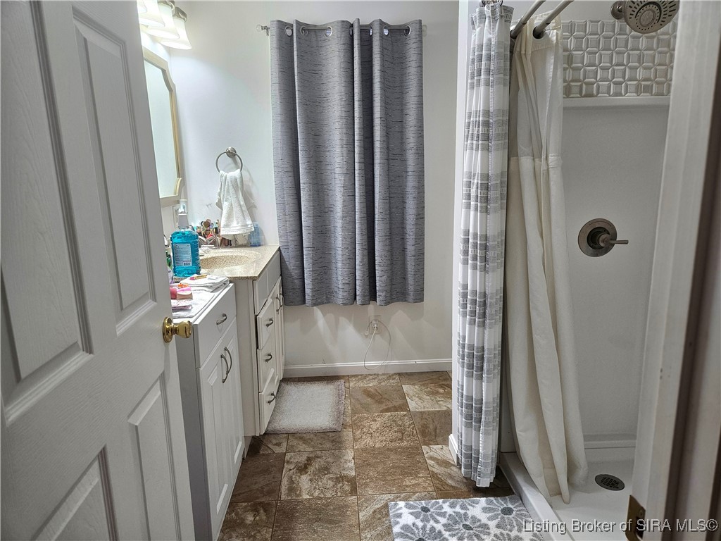 7526 East Riverside Drive Madison, IN 47250 - Photo 19 of 28