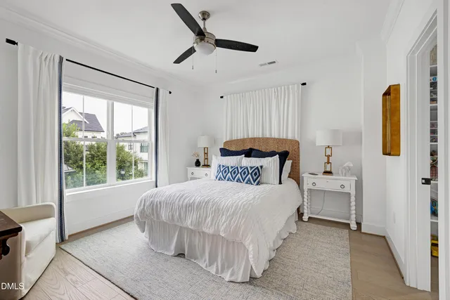 a view of livingroom with furniture and wooden floor