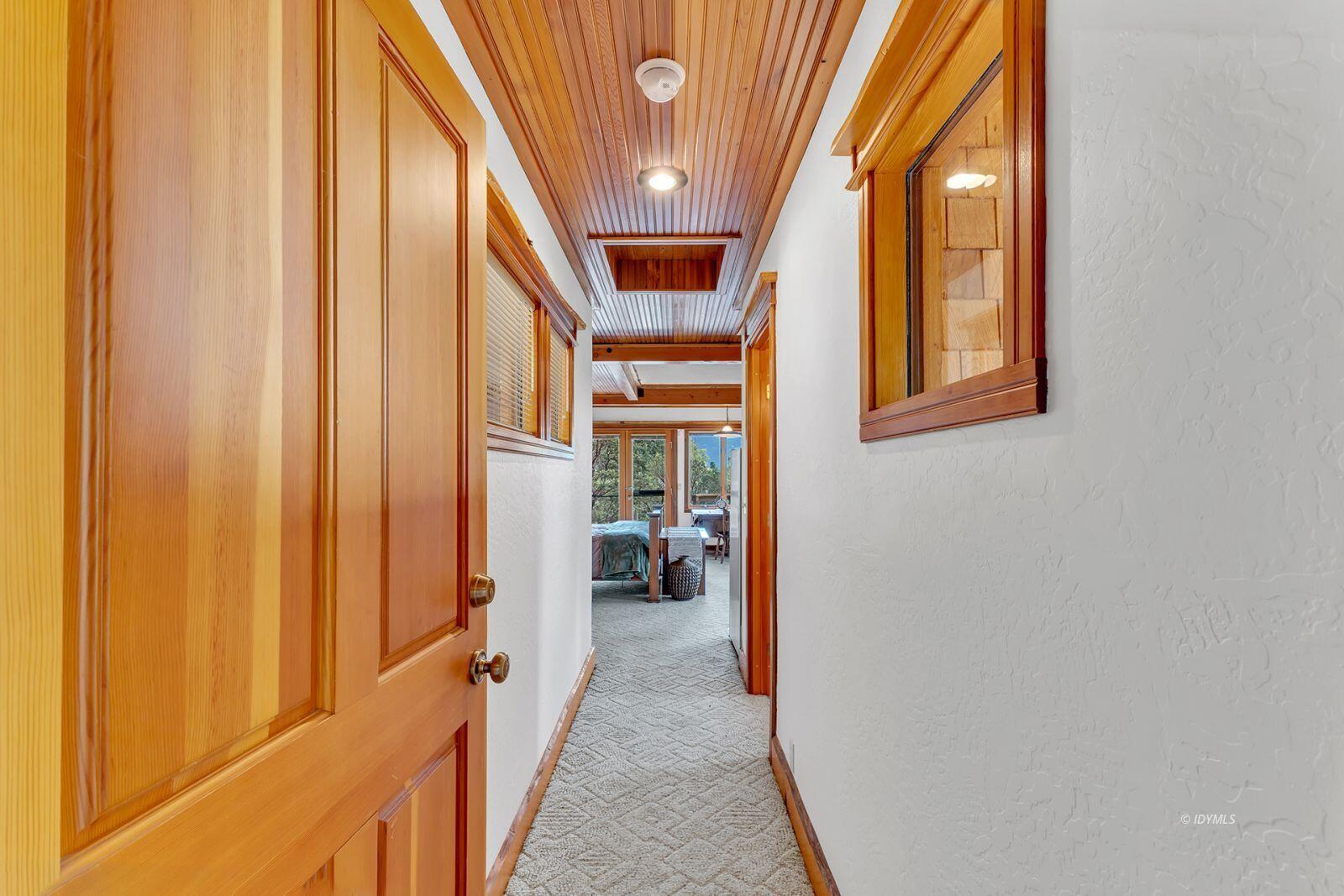 52980 Overlook Drive Idyllwild, CA 92549 - Photo 40 of 60 a view of hallway with furniture and a window