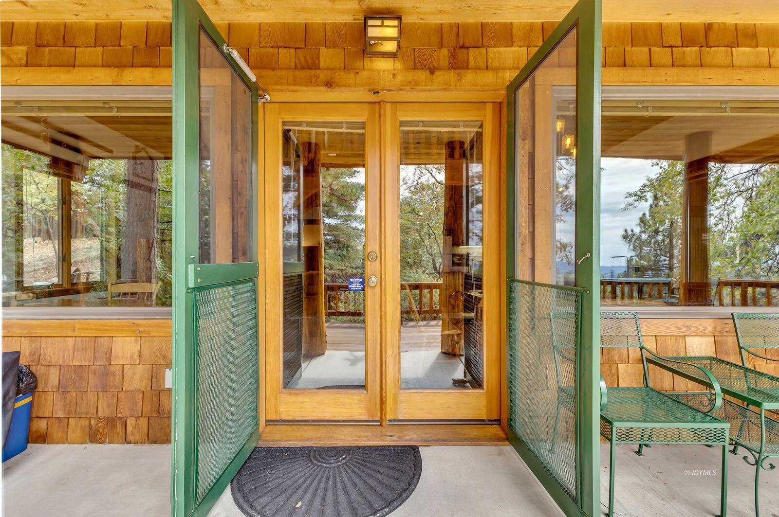 52980 Overlook Drive Idyllwild, CA 92549 - Photo 6 of 60 a view of a balcony door