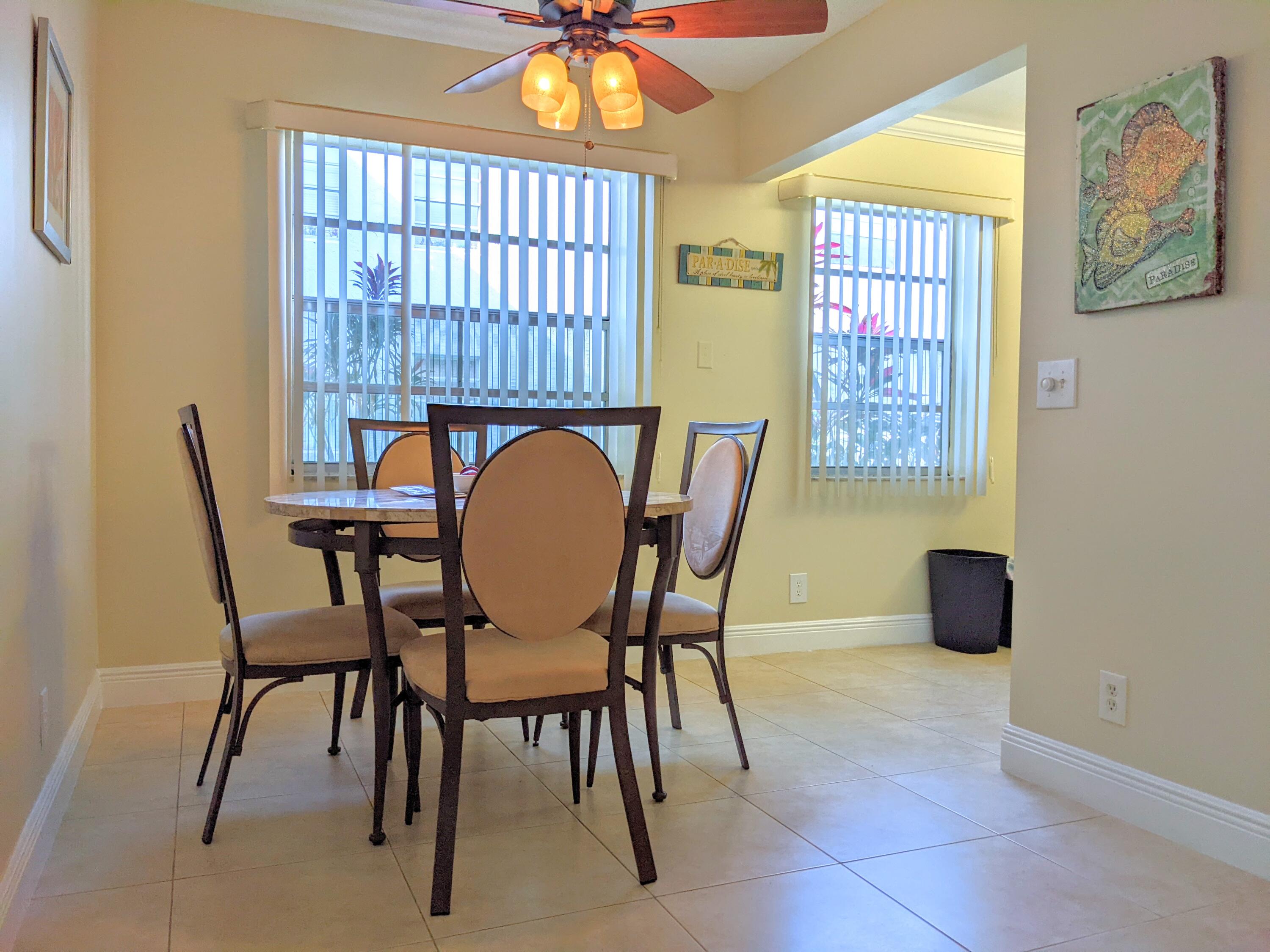 405 Monaco Way, Unit 405 Delray Beach, FL 33446 - Photo 4 of 30 Dining Area