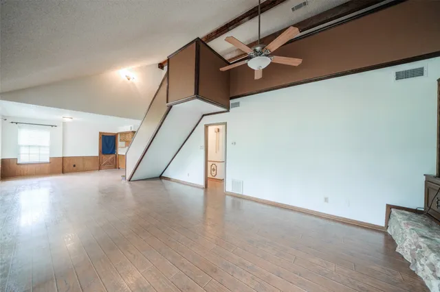 $279,900 | 7622 County Line Road, Willis, TX 77378