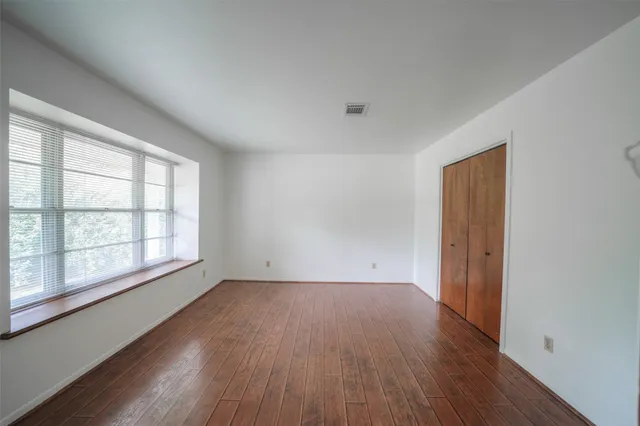 $279,900 | 7622 County Line Road, Willis, TX 77378