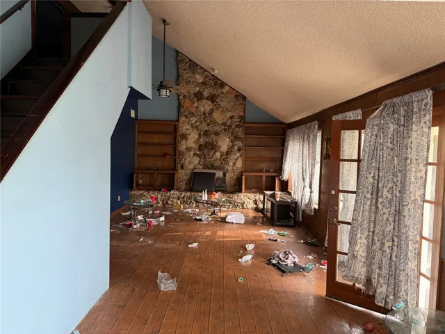 $279,900 | 7622 County Line Road, Willis, TX 77378