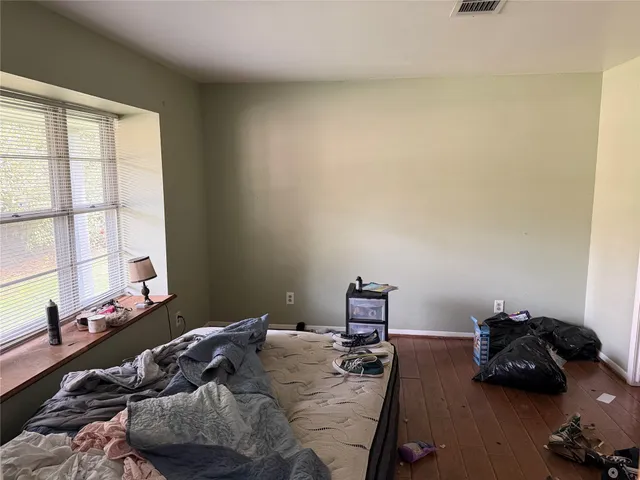 $279,900 | 7622 County Line Road, Willis, TX 77378