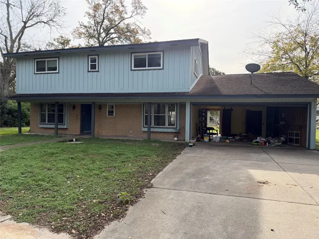 $279,900 | 7622 County Line Road, Willis, TX 77378