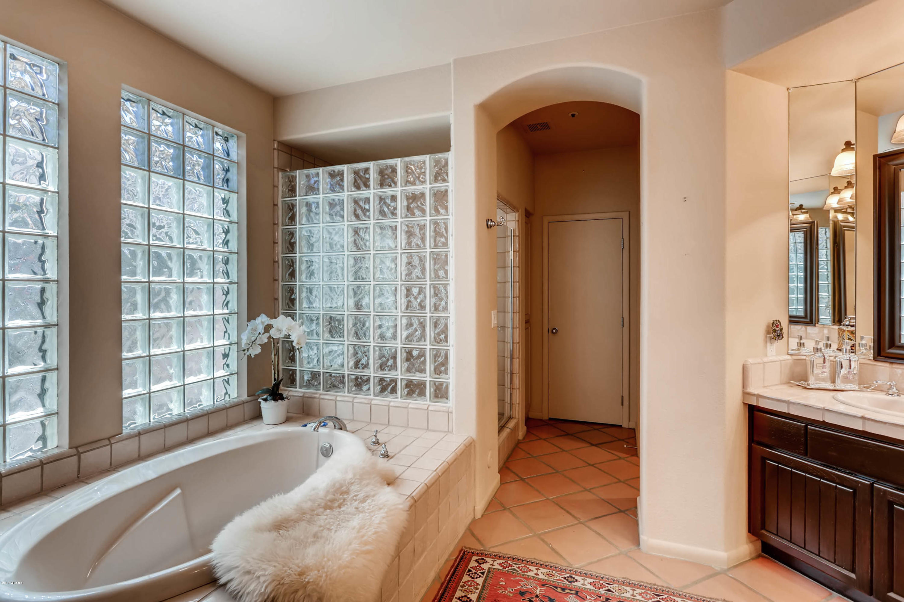 7705 East Doubletree Ranch Road, Unit 1 Scottsdale, AZ 85258 - Photo 18 of 28 7705 E Doubletree Ranch Rd-MLS_Size-018-