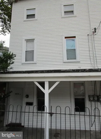$1,750 | 6413 Old York Road, Unit 2, Philadelphia, PA 19126