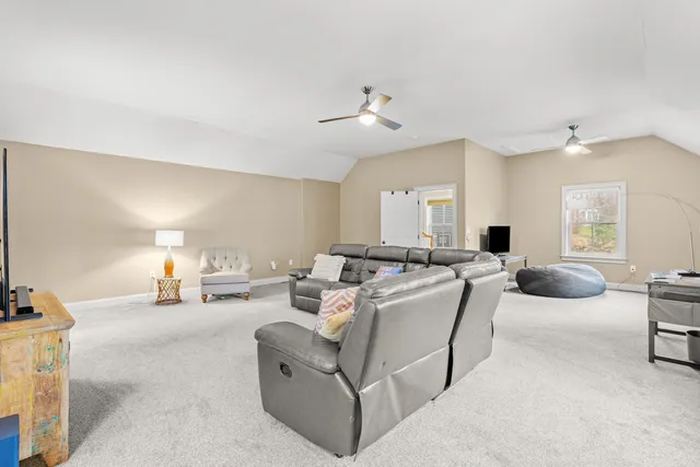 $899,995 | 464 Irish Hill Road, Hopkinton, NH 03229