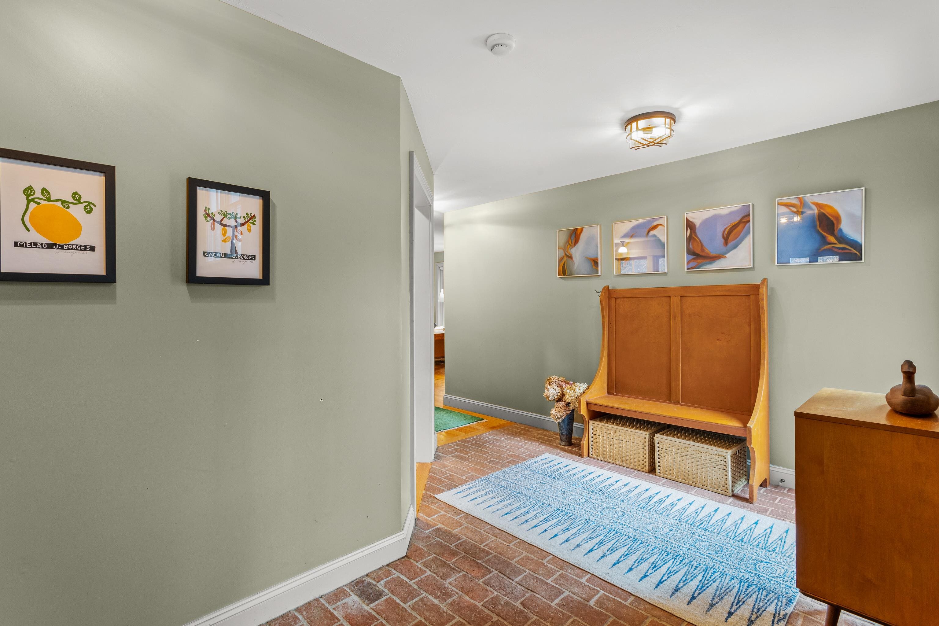 464 Irish Hill Road Hopkinton, NH 03229 - Photo 5 of 60