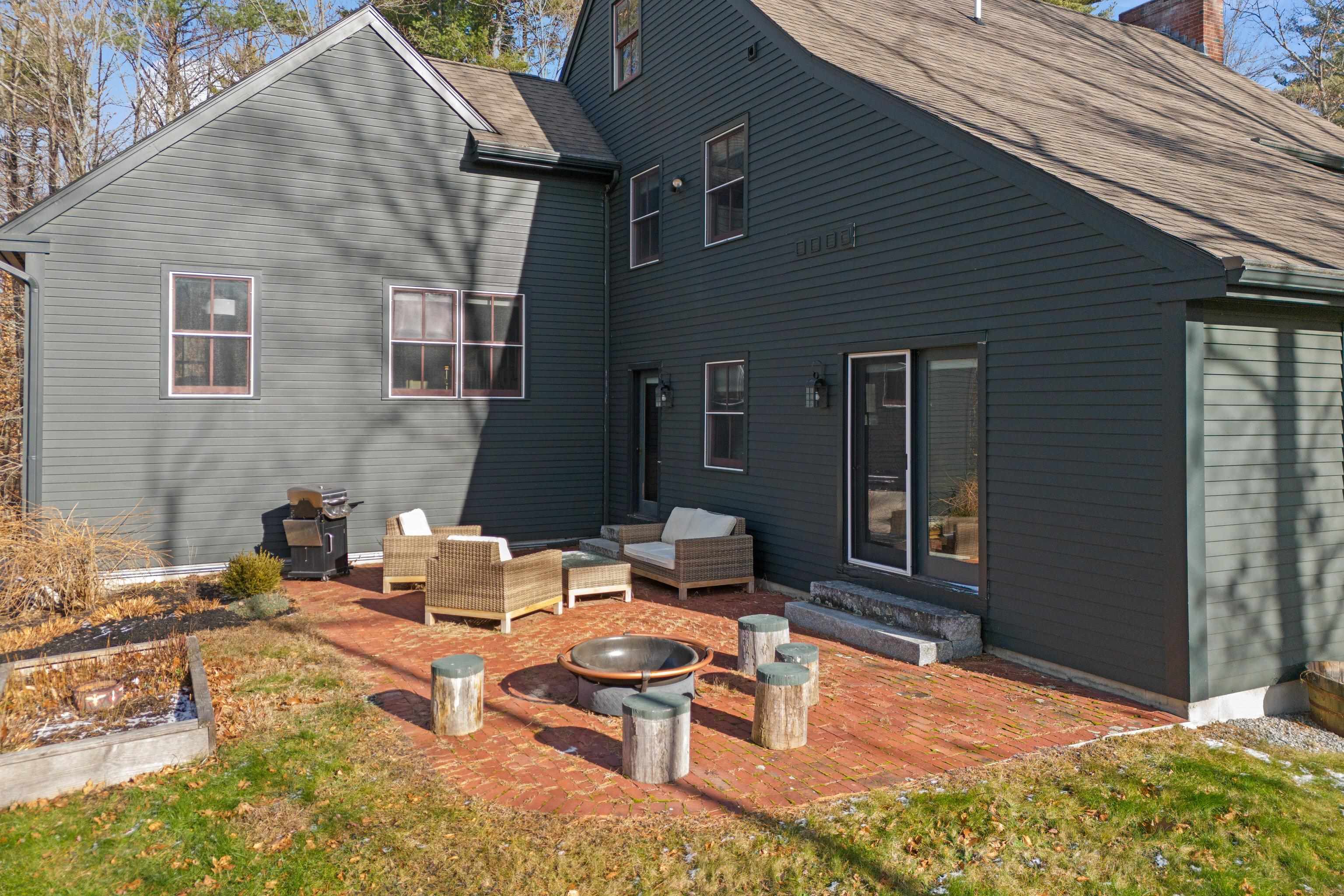 464 Irish Hill Road Hopkinton, NH 03229 - Photo 54 of 60