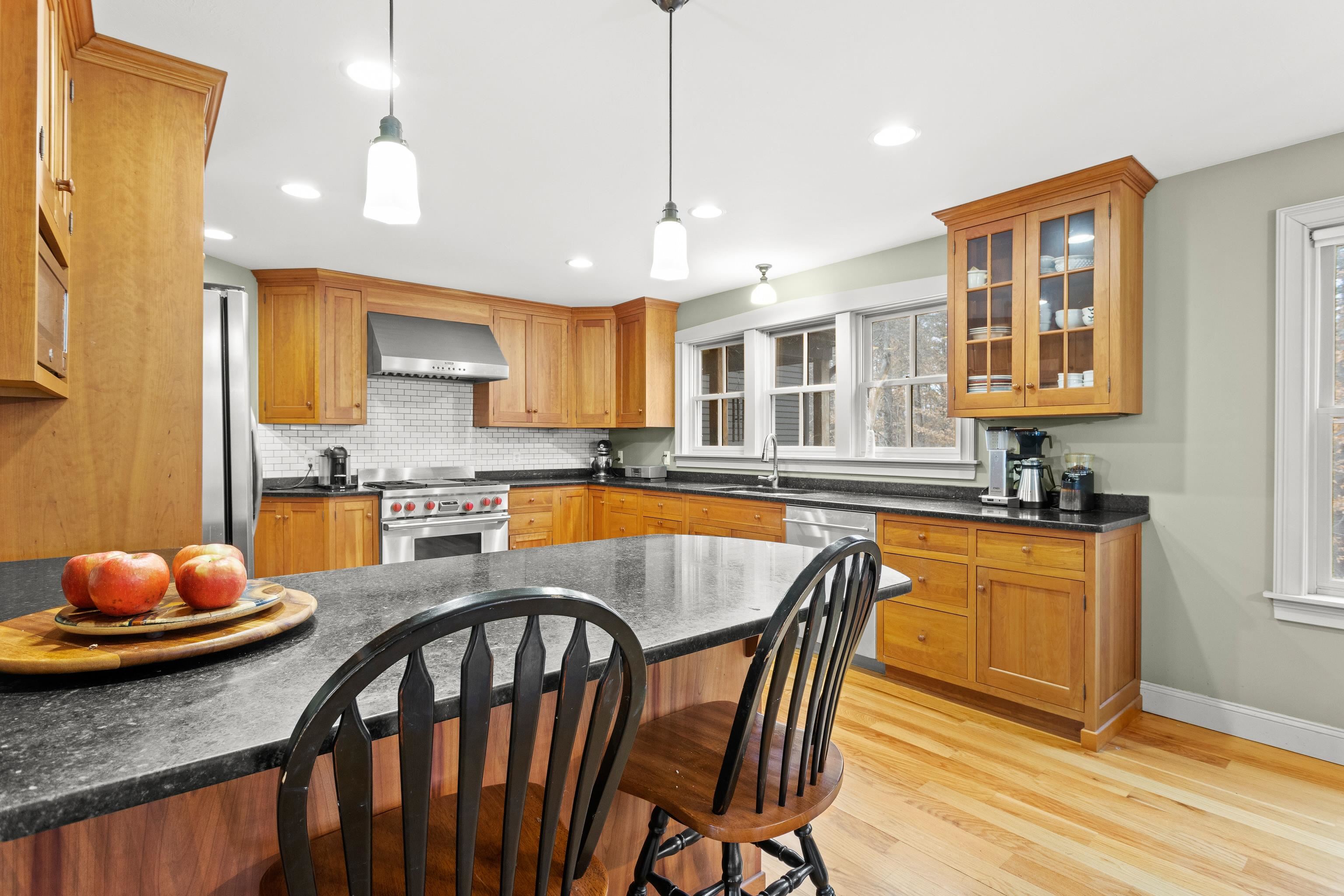 464 Irish Hill Road Hopkinton, NH 03229 - Photo 8 of 60