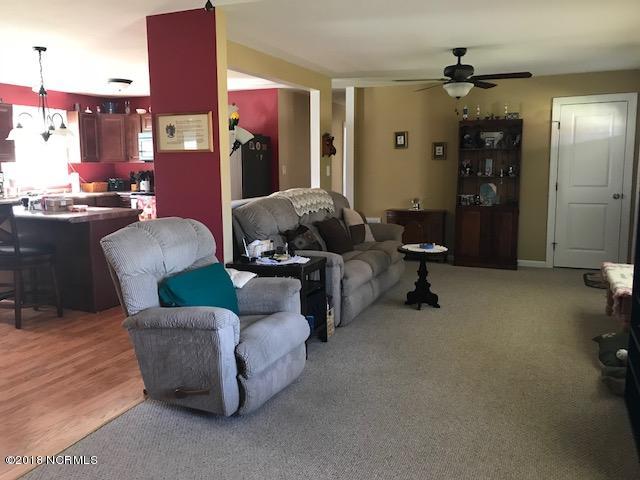 5245 Blueberry Road Currie, NC 28435 - Photo 8 of 37 BB lr