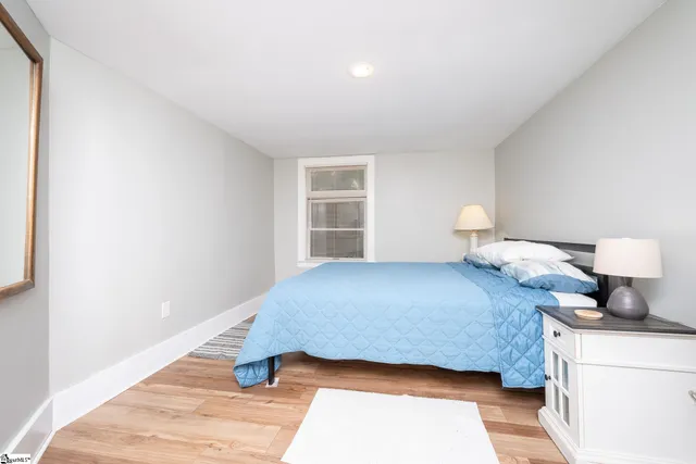 $1,495 | 16 Converse Street, Greenville, SC 29607