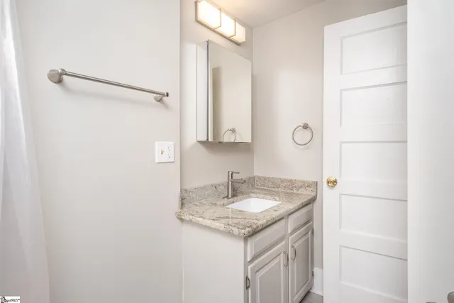 $1,495 | 16 Converse Street, Greenville, SC 29607