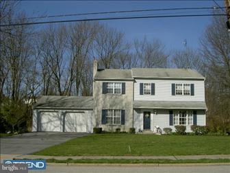 923 Pierce Road Norristown, PA 19403 - Photo 1 of 11 Exterior Front