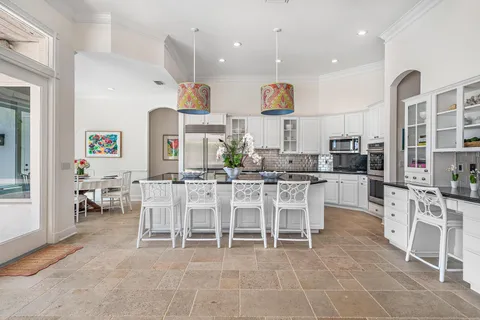 $6,150,000 | 839 Country Club Drive, North Palm Beach, FL 33408