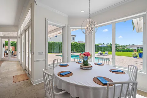 $6,150,000 | 839 Country Club Drive, North Palm Beach, FL 33408