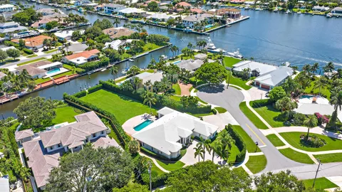 $6,150,000 | 839 Country Club Drive, North Palm Beach, FL 33408