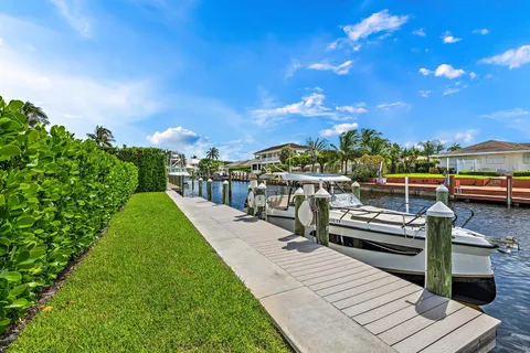 $6,150,000 | 839 Country Club Drive, North Palm Beach, FL 33408
