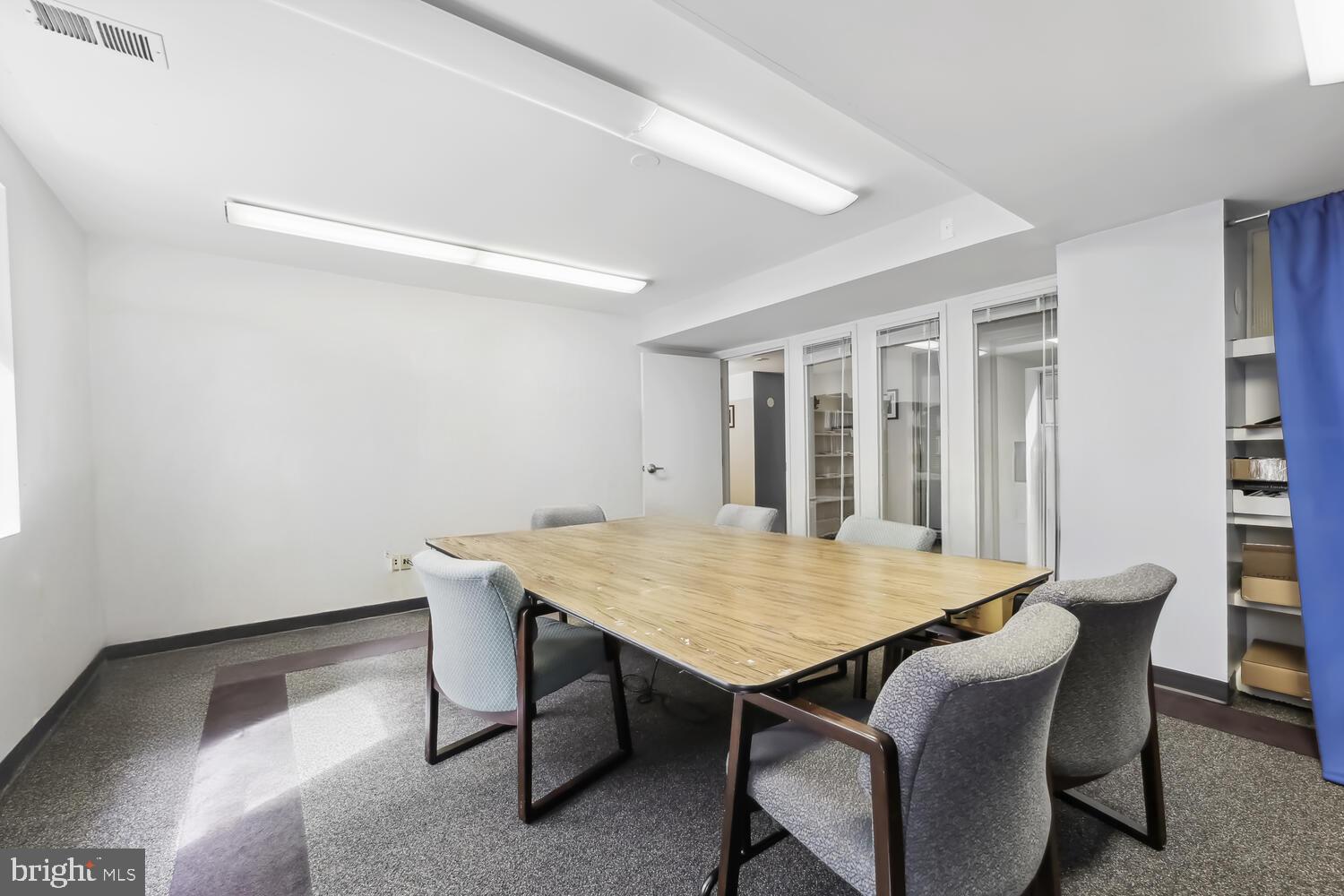 2370 Champlain Street Northwest, Unit 12 Washington, DC 20009 - Photo 2 of 17 Conference room