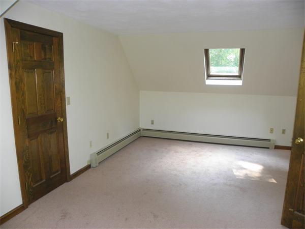 85 Haynes Road Townsend, MA 01469 - Photo 8 of 9
