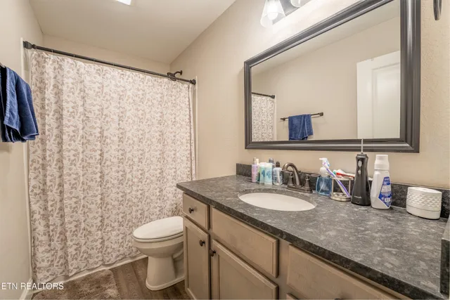 $364,900 | 241 Huntington Lane, Kodak, TN 37764