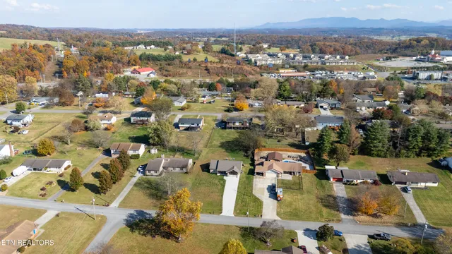 $364,900 | 241 Huntington Lane, Kodak, TN 37764