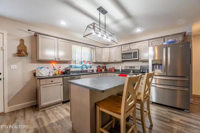 $364,900 | 241 Huntington Lane, Kodak, TN 37764