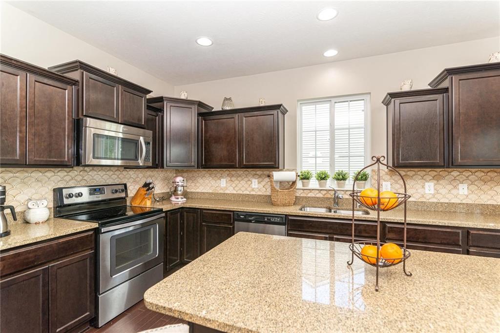 14476 Milton Road Fishers, IN 46037 - Photo 12 of 55 Gallery Image 12