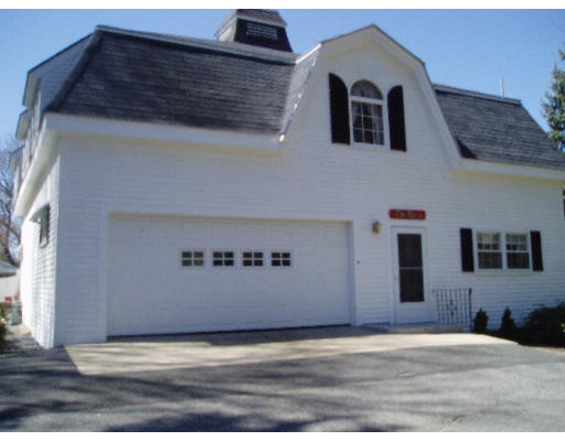 79 Common Street Walpole, MA 02081 - Photo 15 of 20 Gallery Image 15
