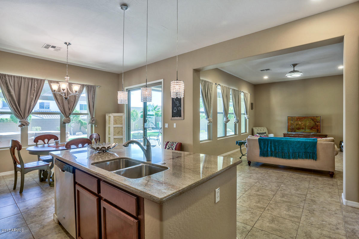 20501 West Ridge Road Buckeye, AZ 85396 - Photo 12 of 33 KITCHEN