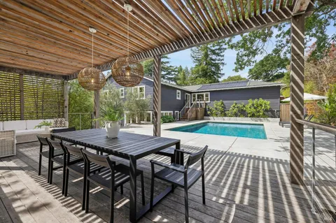 $2,995,000 | 160 Deer Hollow Road, San Anselmo, CA 94960