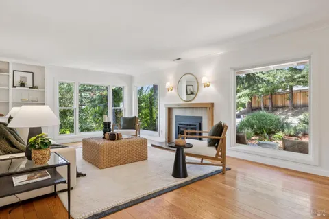 $2,995,000 | 160 Deer Hollow Road, San Anselmo, CA 94960