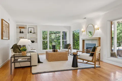 $2,995,000 | 160 Deer Hollow Road, San Anselmo, CA 94960